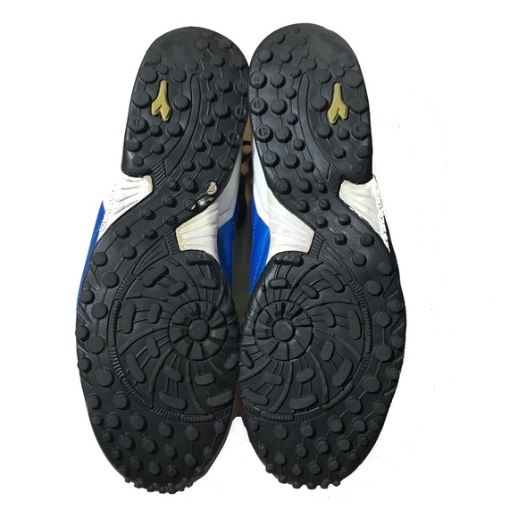DIADORA SOCCER CLEATS SIZE 11 - Picture 3 of 4